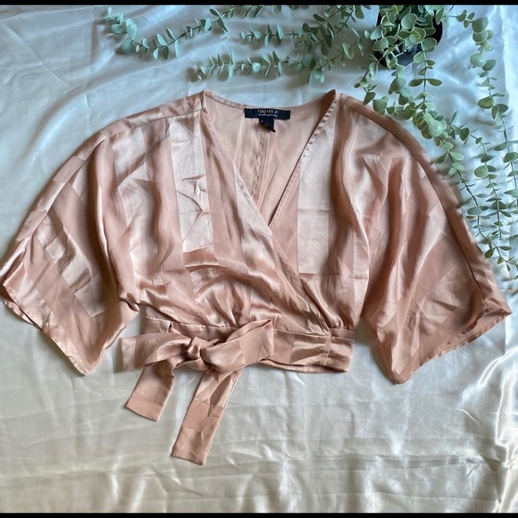 Forever 21 Blouse Wrap/Tie Top - Picture 1 of 3